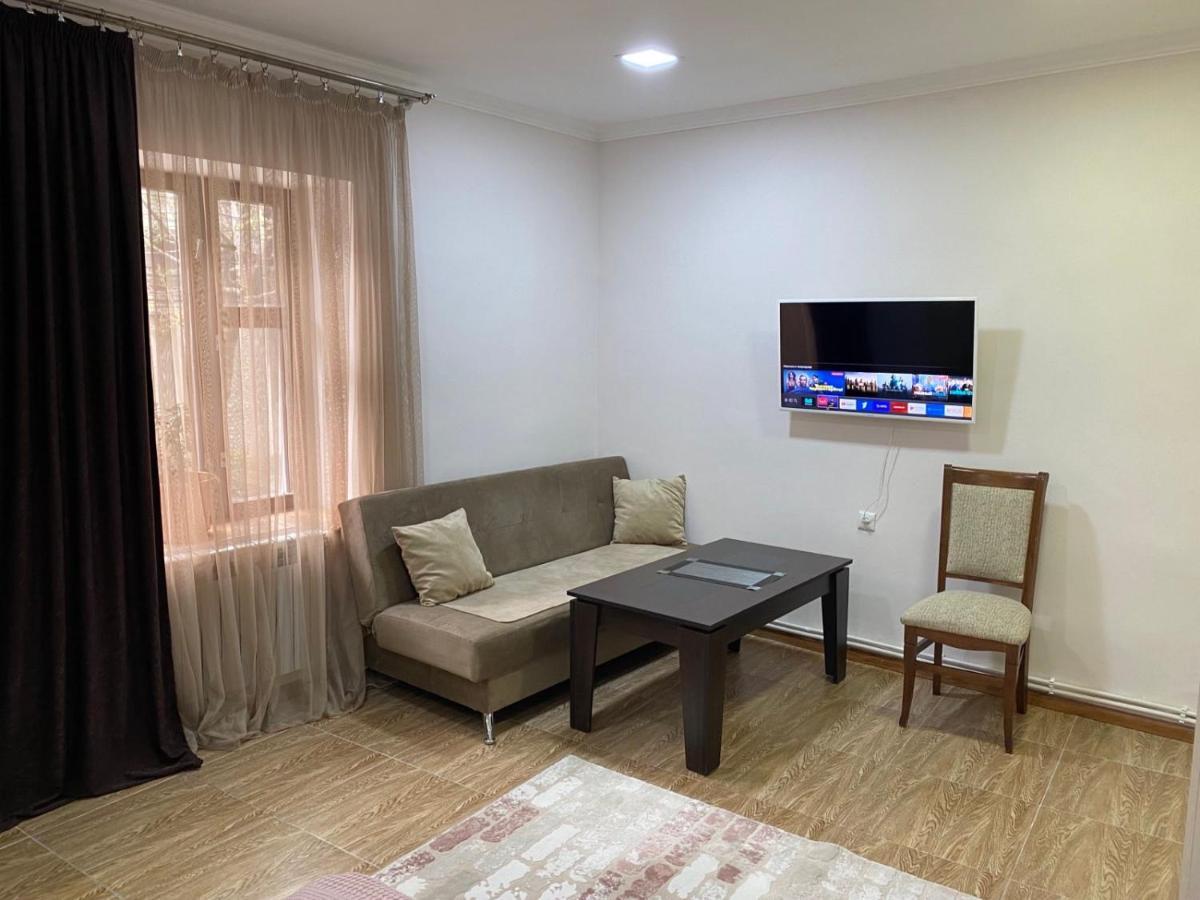 Sm Apartment 1 Erivan Dış mekan fotoğraf